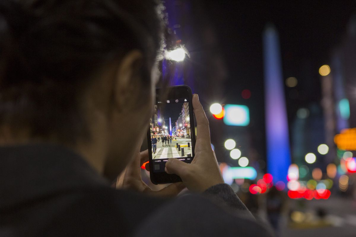 La ciudad de Buenos Aires lanza la Noche del Turismo con recorridos nocturnos, descuentos y buses turísticos gratuitos