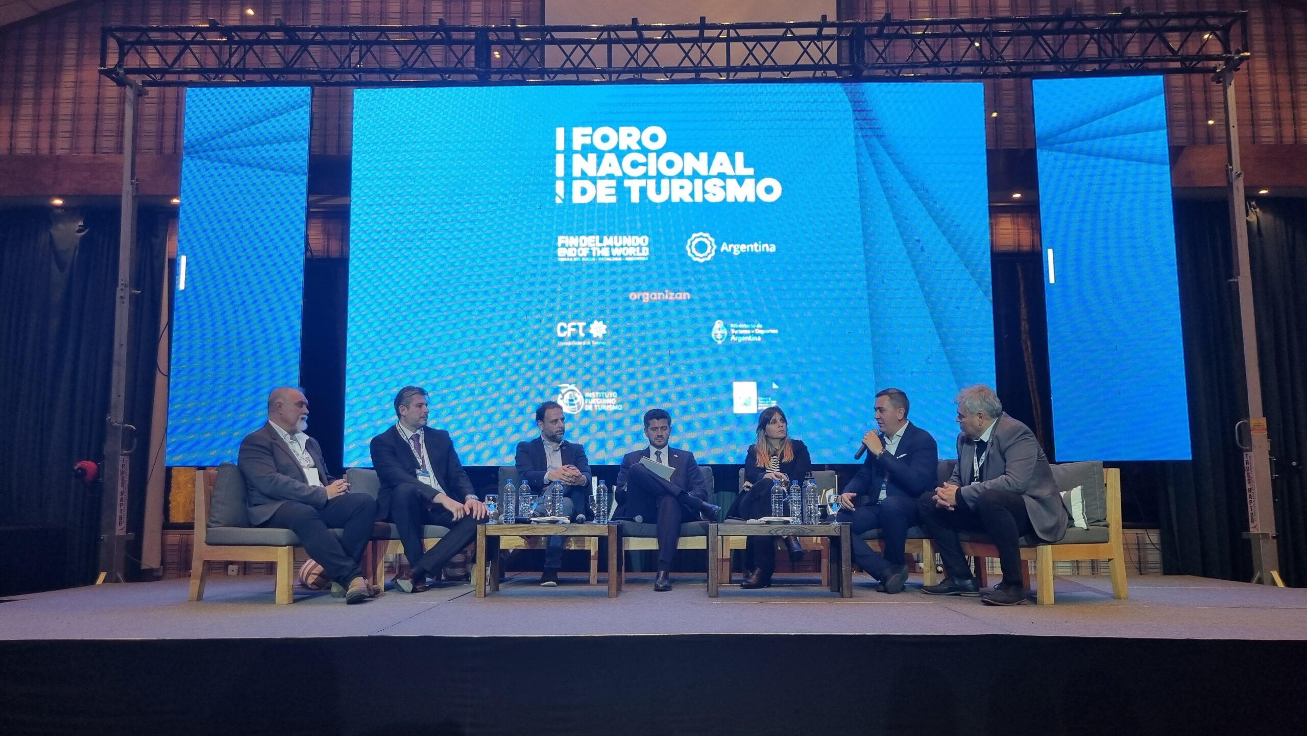 Exitoso cierre del 3° Foro Nacional de Turismo en Ushuaia