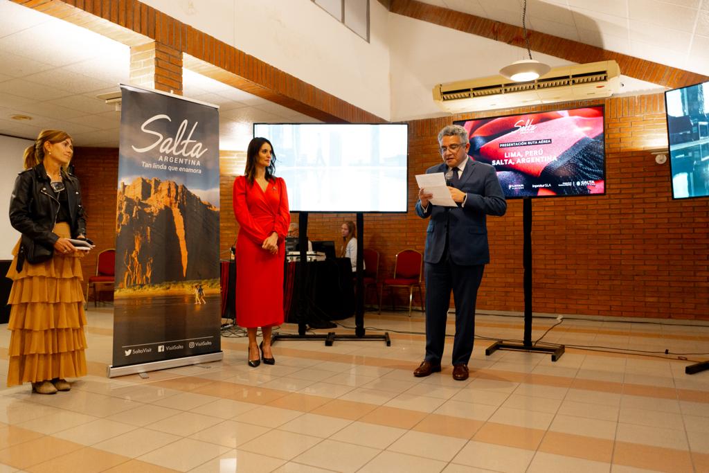 LATAM celebró el relanzamiento del vuelo Salta – Lima
