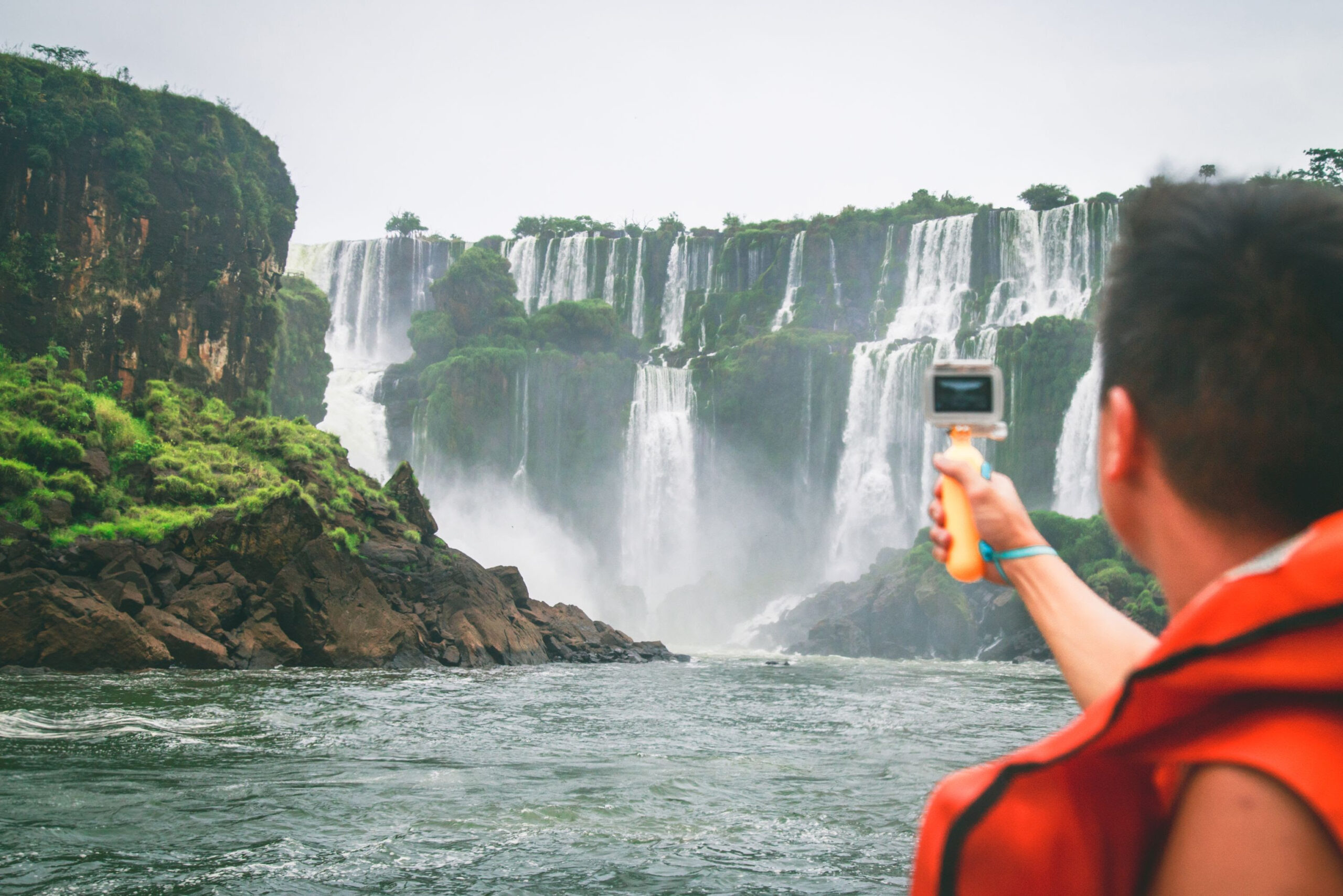 BOOM DE TURISMO EN ARGENTINA: CADA VEZ MÁS OCUPACIÓN Y EXTRANJEROS EN LOS VUELOS