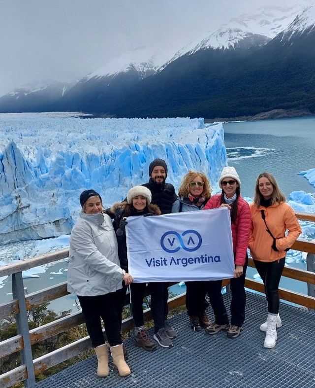 AGENTES DE VIAJES DE ESPAÑA RECORREN BUENOS AIRES Y EL CALAFATE