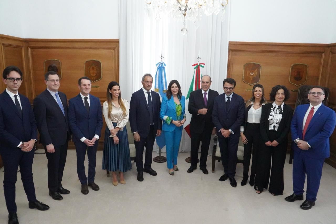 FRANCOS, SCIOLI Y MARTINEZ RECIBIERON A LA MINISTRA DE TURISMO DE ITALIA