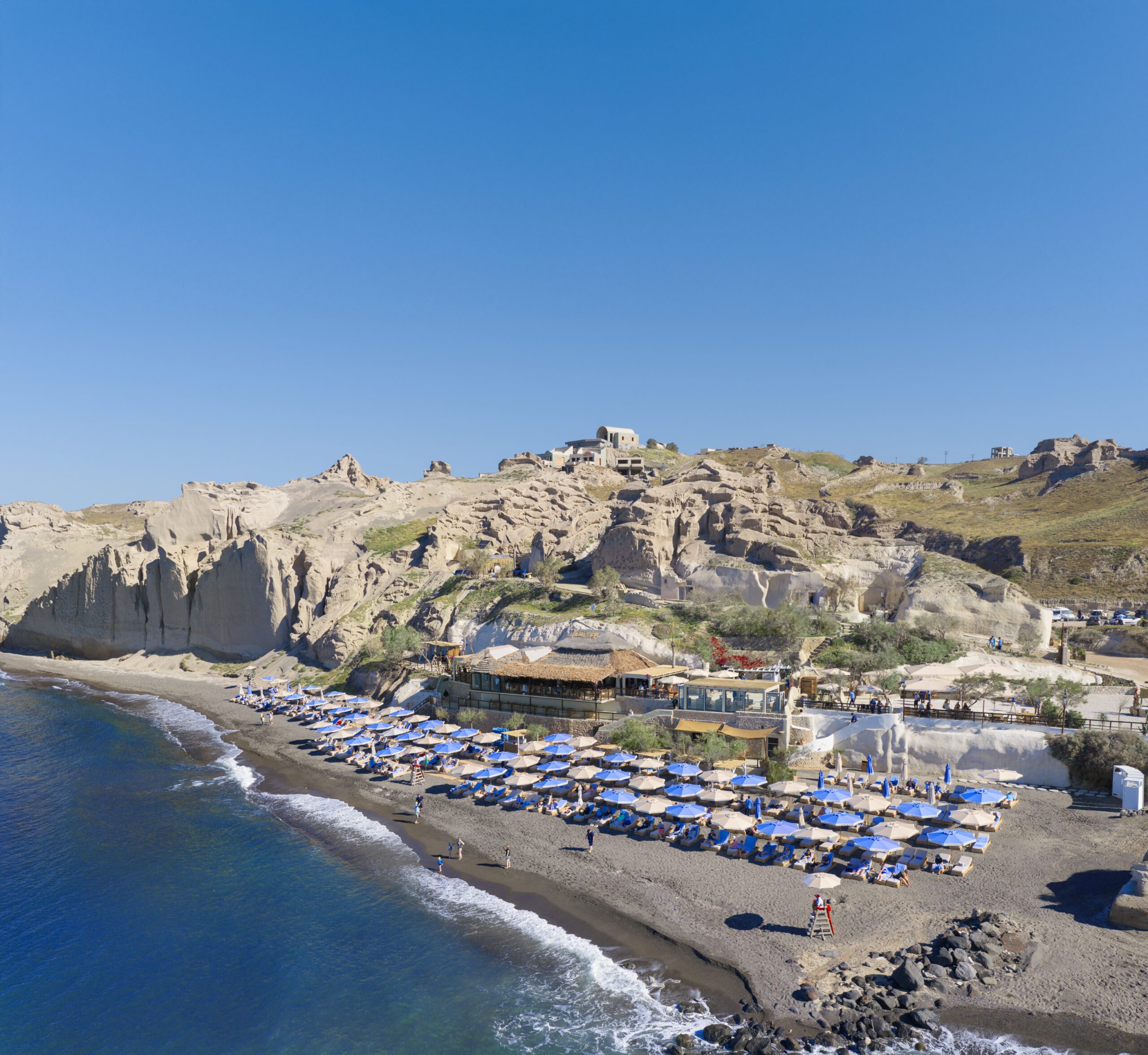 Royal Caribbean inaugura Royal Beach Club Santorini