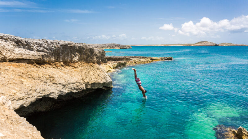 Anguilla celebra récord de visitantes en diciembre