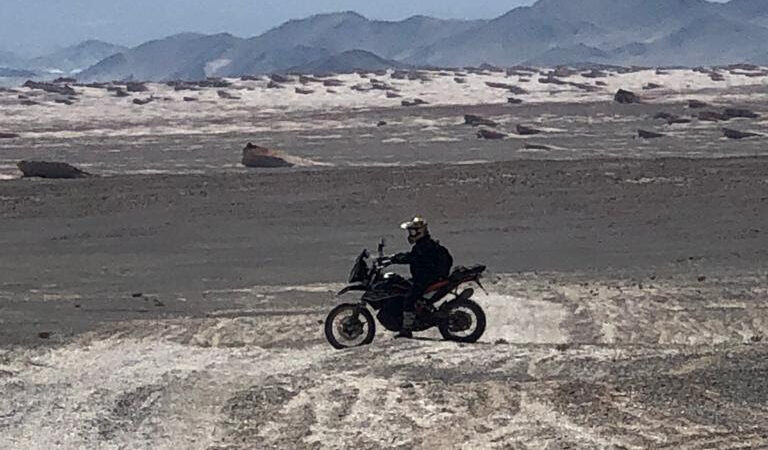 4 maneras de cruzar a Chile en moto y vivir de cerca los paisajes del país trasandino