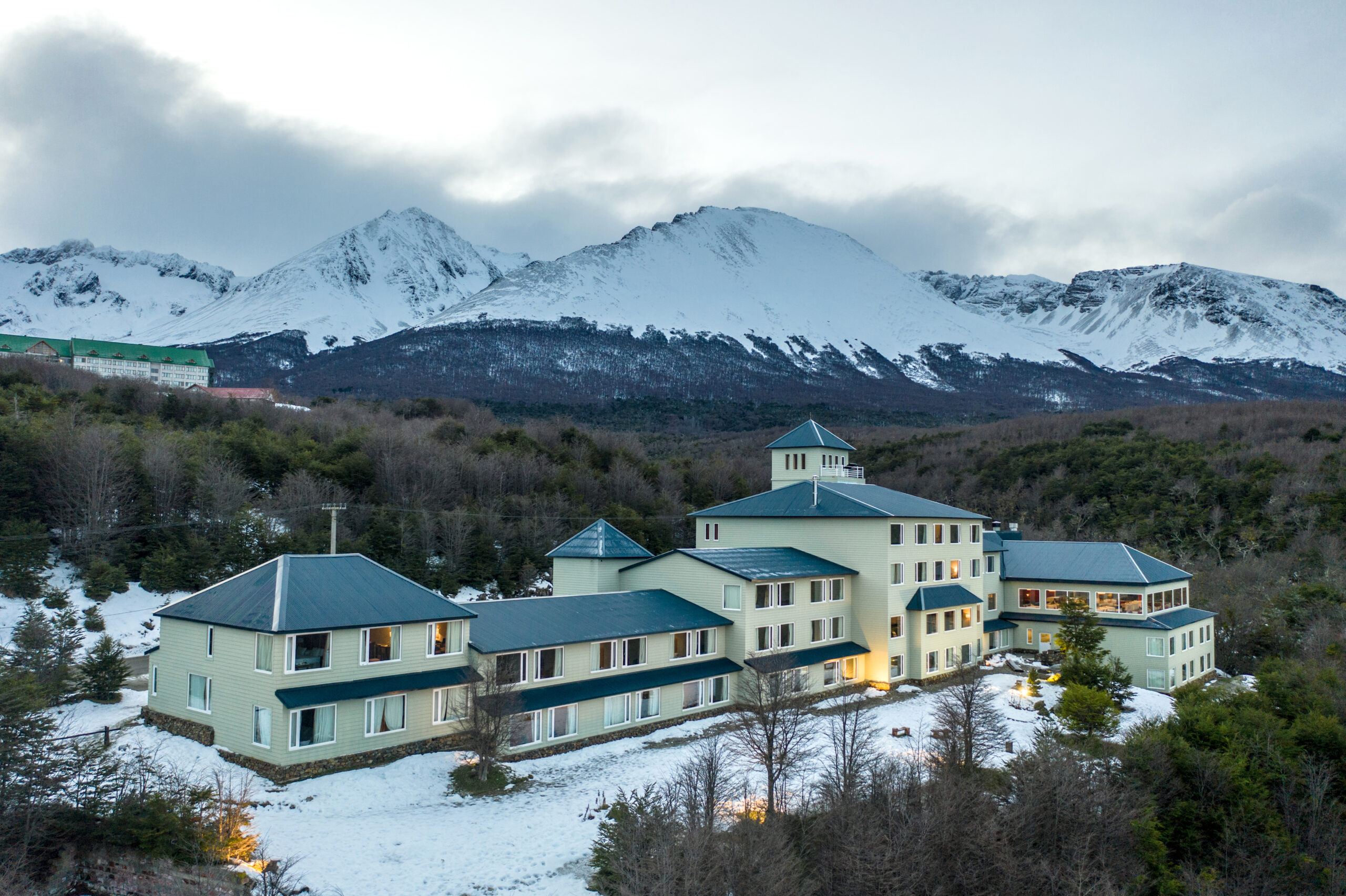 Full esquí en el Cerro Castor con propuesta de Los Acebos Ushuaia Hotel