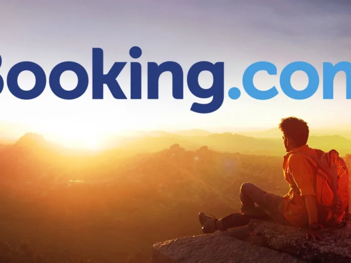 Booking.com comparte alojamientos con camas y habitaciones de otro mundo para vivir una experiencia de ensueño
