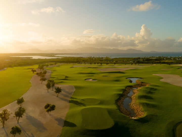 Descubre el paraíso: La incomparable experiencia de golf en Aurora Anguilla Resort & Golf Club