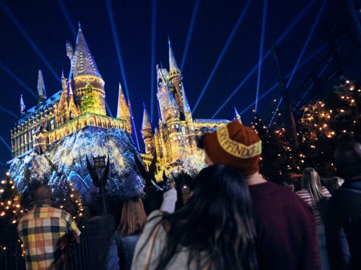 UNIVERSAL ORLANDO RESORT: LAS FIESTAS NAVIDEÑAS REGRESAN PARA UNA CELEBRACIÓN FANTASTICA