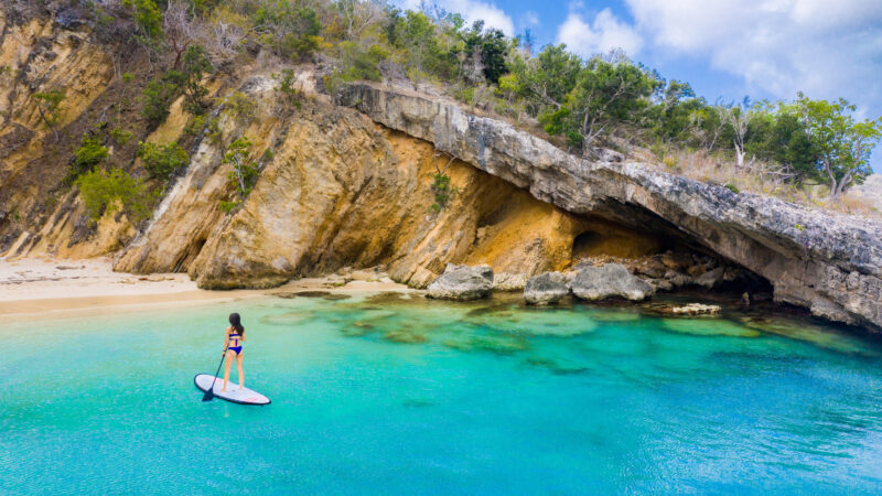 Cuatro deportes acúaticos para practicar de vacaciones en Anguilla