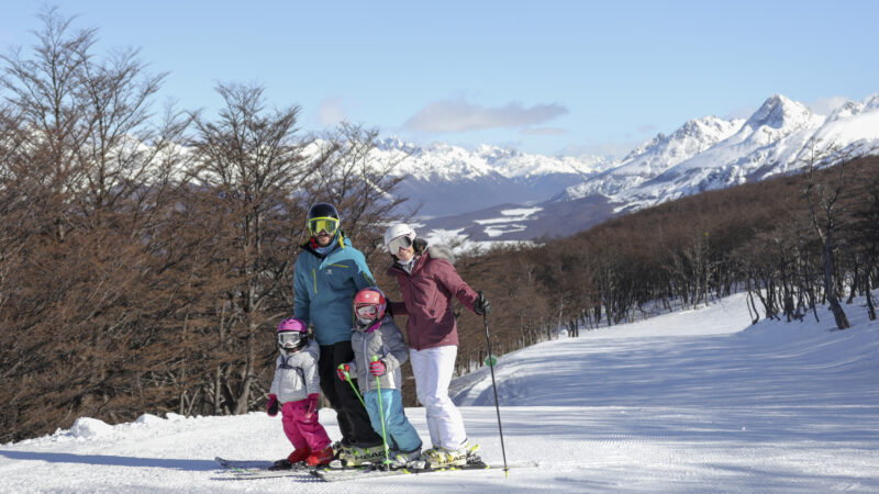 Primavera en la nieve, la mejor opción para disfrutar en familia: Cerro Castor