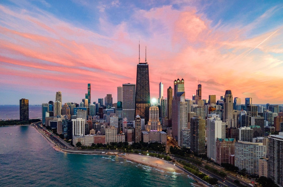 CHICAGO FUE NOMBRADA POR OCTAVO AÑO CONSECUTIVO LA MEJOR CIUDAD GRANDE DE ESTADOS UNIDOS POR LOS LECTORES DE CONDÉ NAST TRAVELER