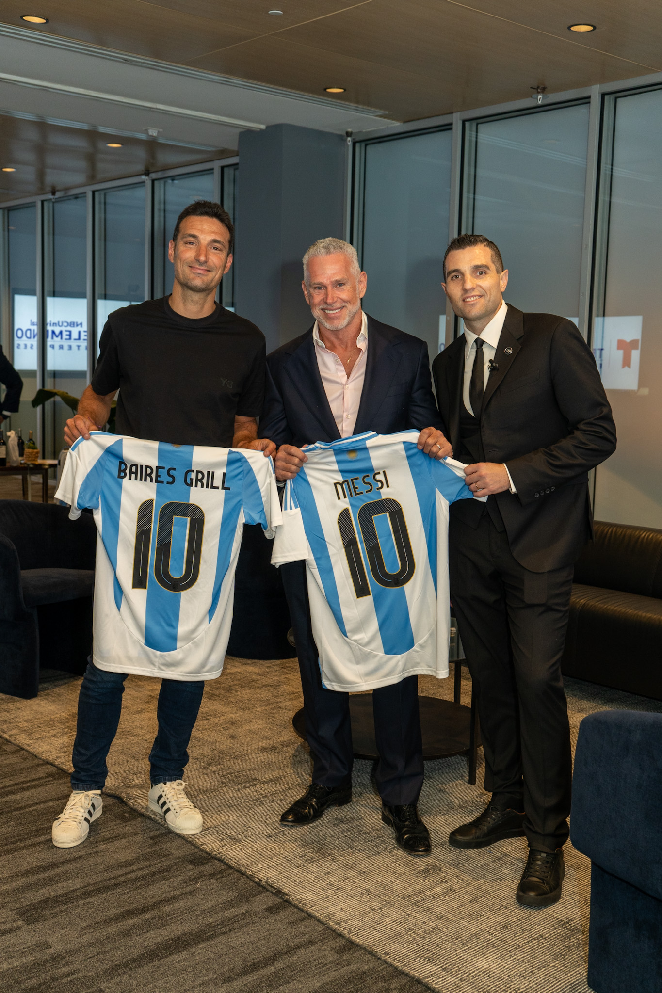 BAIRES GRILL y la AFA anuncian su alianza en un evento exclusivo junto a Lionel Scaloni en Miami