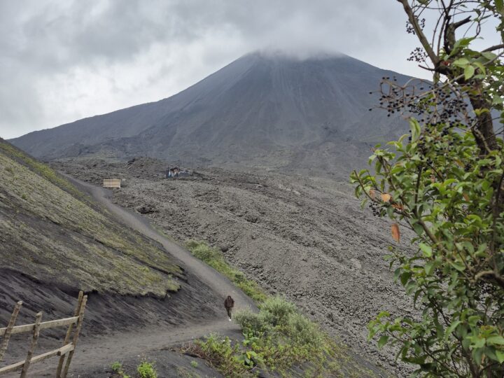 Guatemala, Antigua y el vocán Pacaya