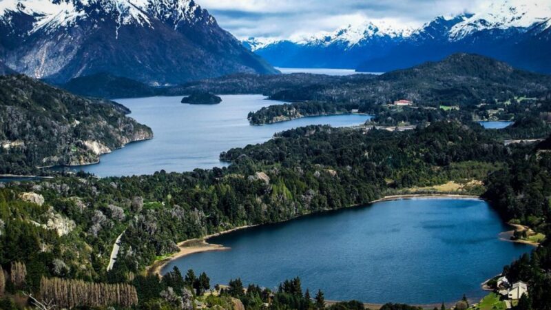 Bariloche fue uno de los cinco destinos globales elegidos por la comunidad viajera de Booking.com para actividades en lagos