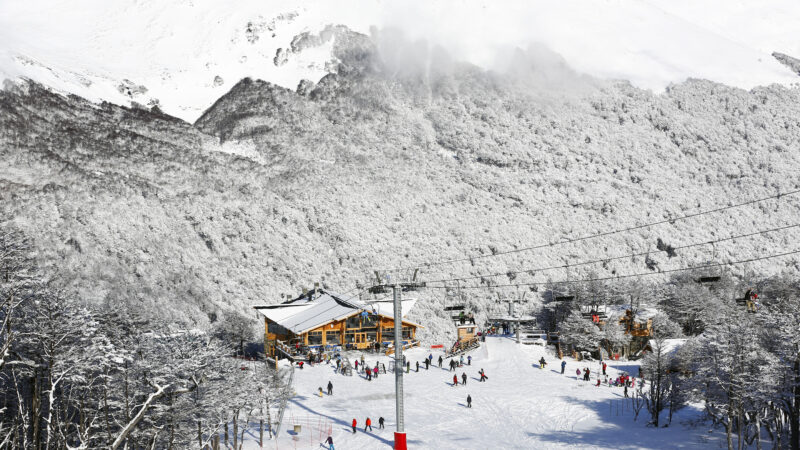 CERRO CASTOR EXTIENDE SU TEMPORADA HASTA EL 5 DE OCTUBRE TRAS UNA NIEVE RÉCORD Y UNA TEMPORADA EXCEPCIONAL