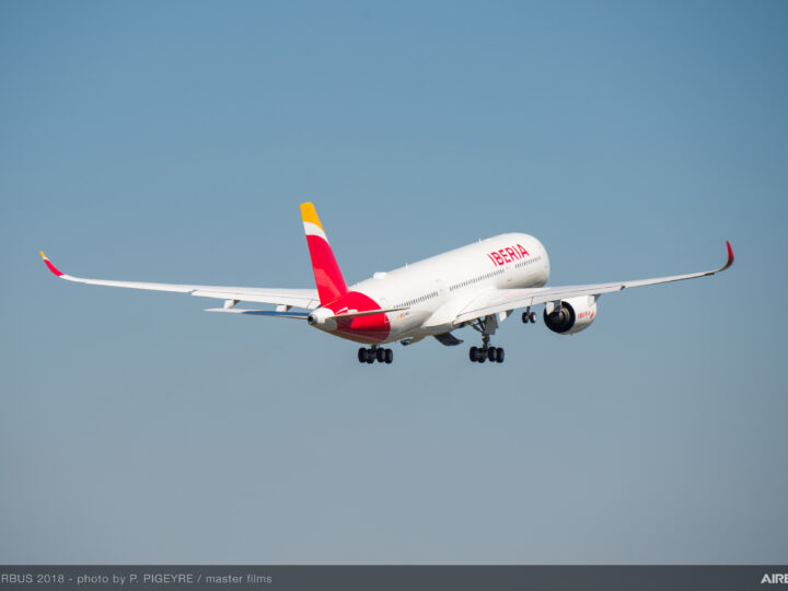 Grupo Iberia cierra el verano con más de 34.000 vuelos operados en una temporada récord de conectividad