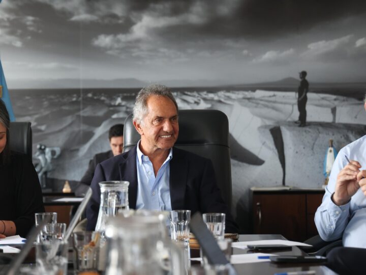 Scioli planteó que la certidumbre política y económica argentina impulsará el turismo