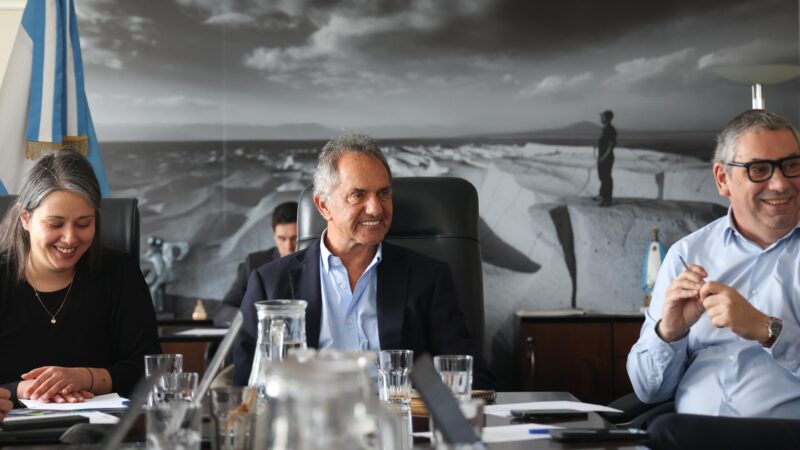 Scioli planteó que la certidumbre política y económica argentina impulsará el turismo