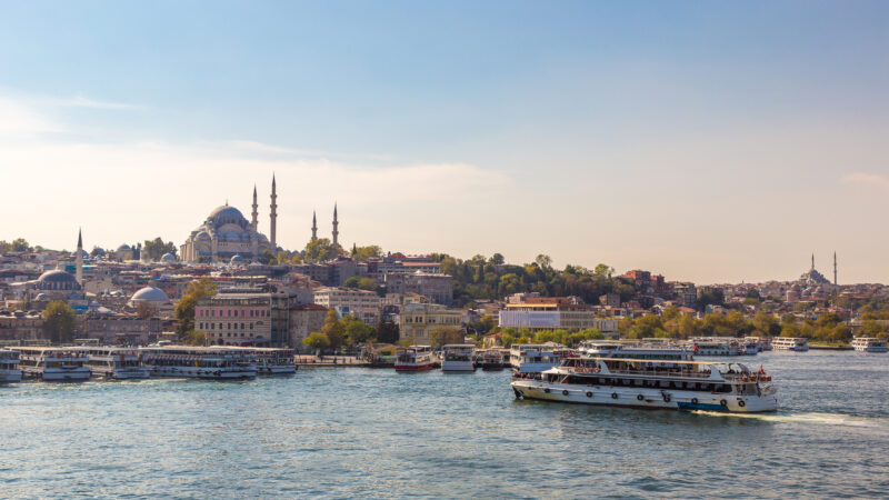 Turquía, más cerca de España y Latinoamérica gracias al nuevo acuerdo de código compartido de Iberia y Pegasus Airlines