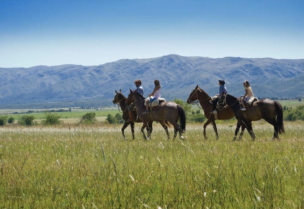 Elegí Argentina: promociones y descuentos para viajar por el país en el fin de semana largo