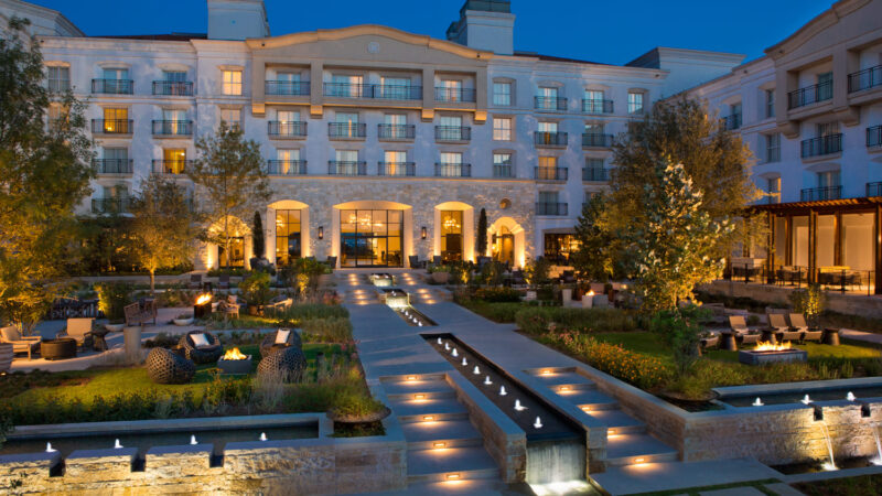 Hilton amplía su portafolio en Texas Hill Country con la apertura de Signia by Hilton La Cantera Resort & Spa
