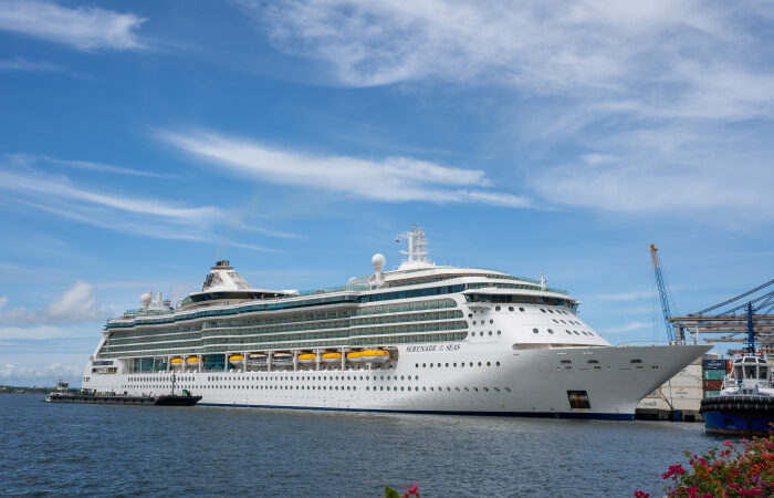 SERENADE OF THE SEAS CELEBRA EL INICIO DE SU TEMPORADA POR LATINOAMÉRICA