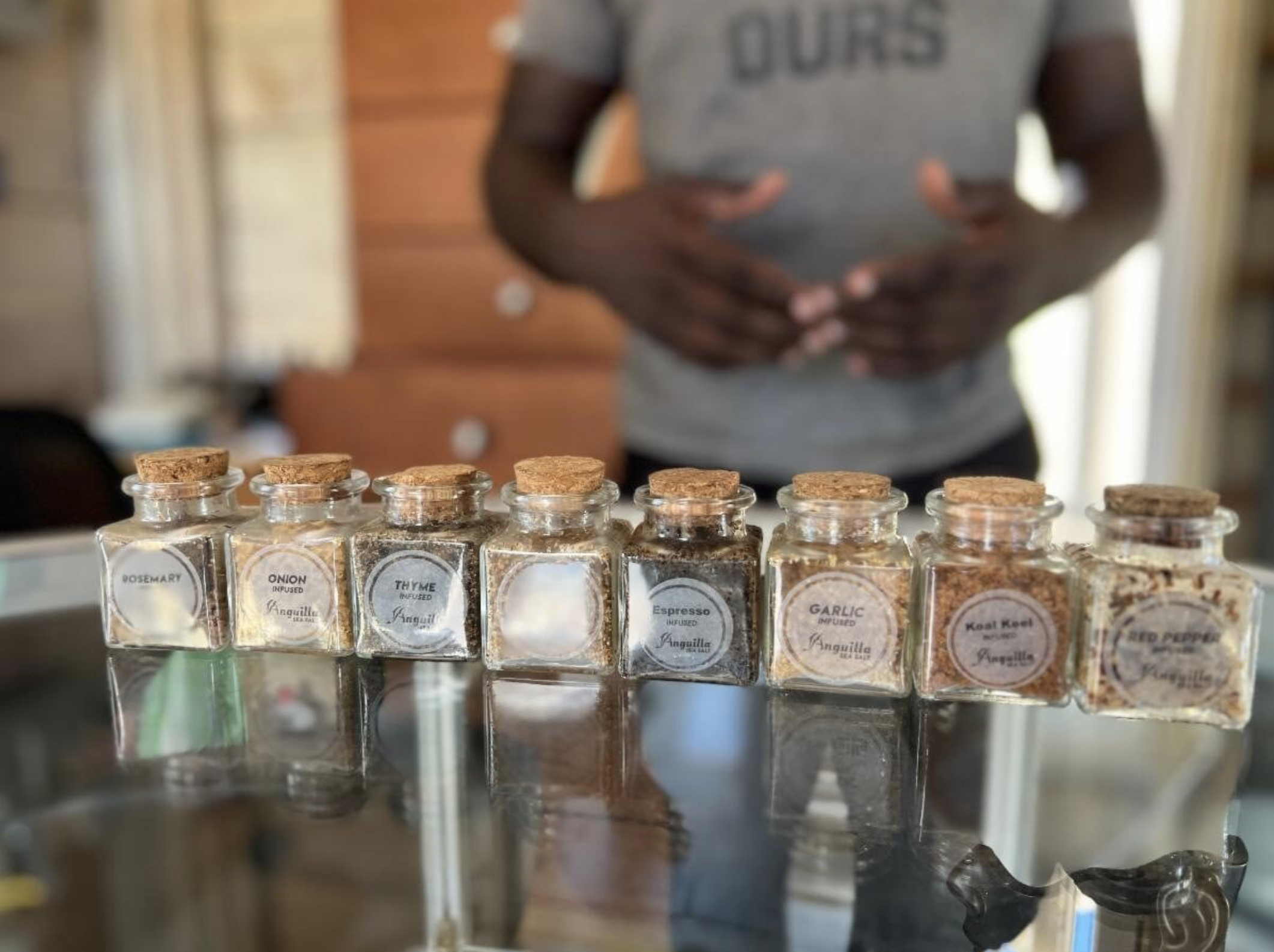 Anguilla transforma la tradición de la sal en un recuerdo de viaje con sabor a mar