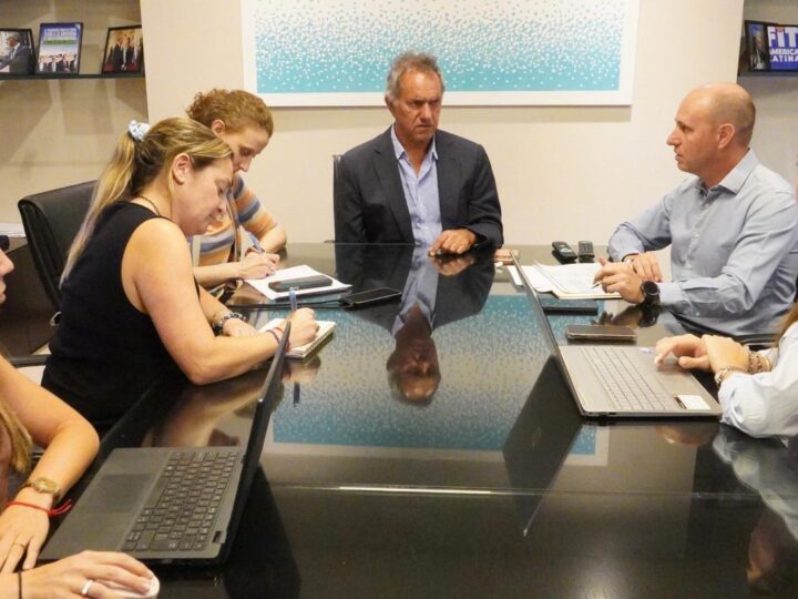 Temporada de verano: gran movimiento turístico y de consumo en todo el país