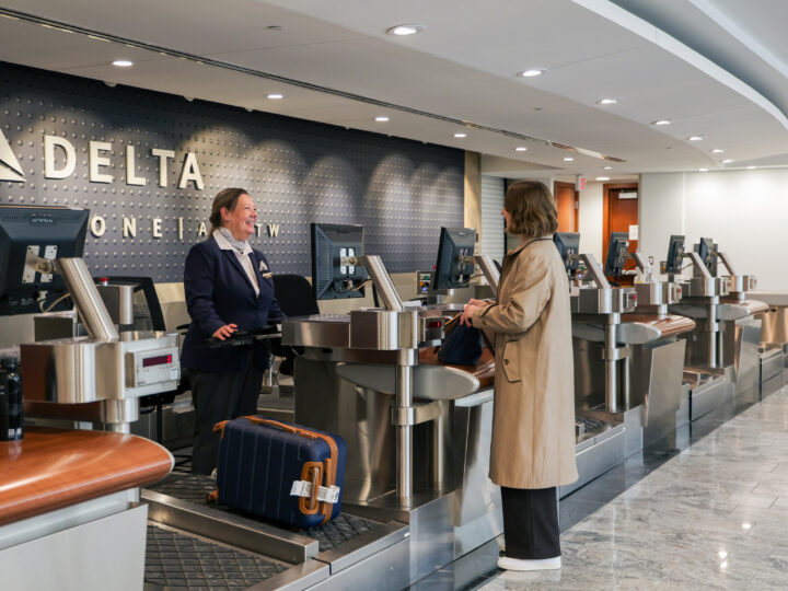 Delta One Check-In amplía su presencia en los principales hubs