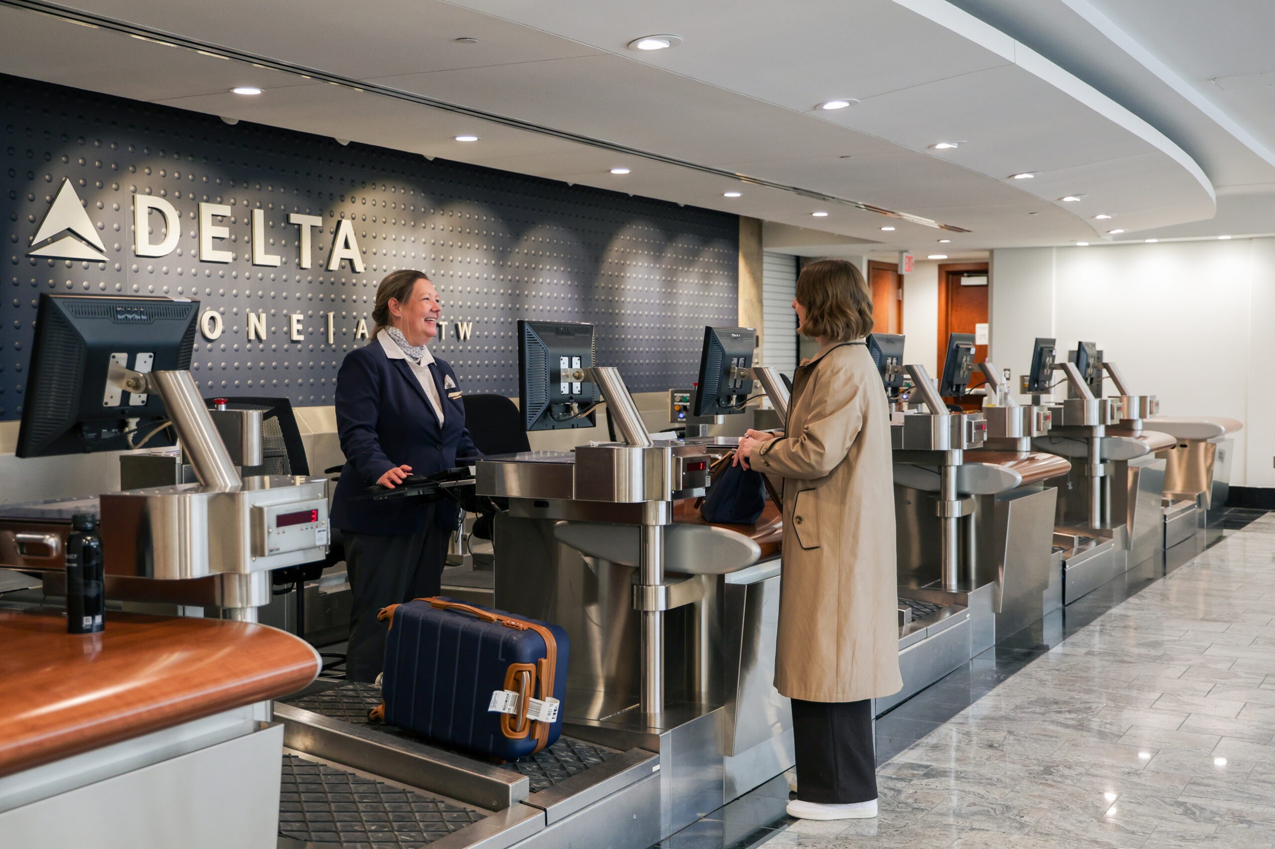Delta One Check-In amplía su presencia en los principales hubs