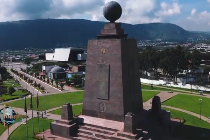 Quito, región de Yunguilla y Tambo Condor