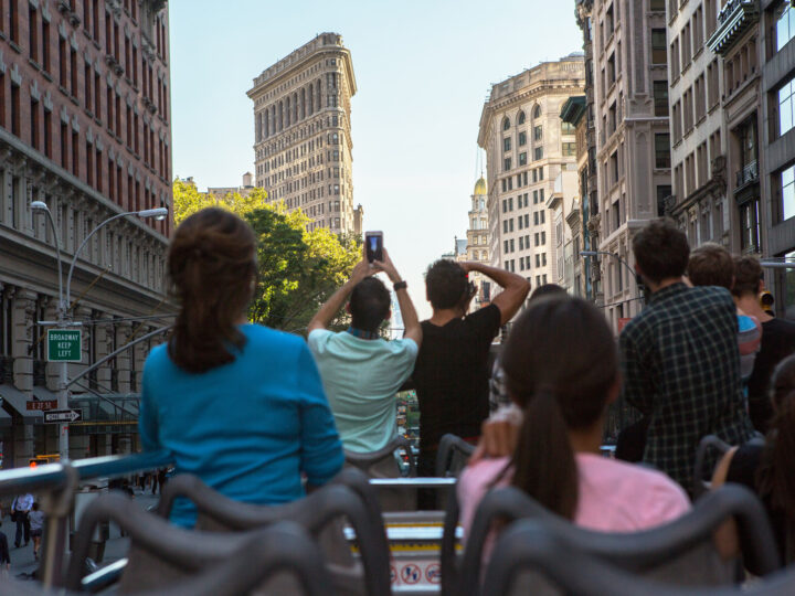 Nueva York superó las proyecciones de turismo en 2025 y generó un impacto económico de 84.700 millones de dólares