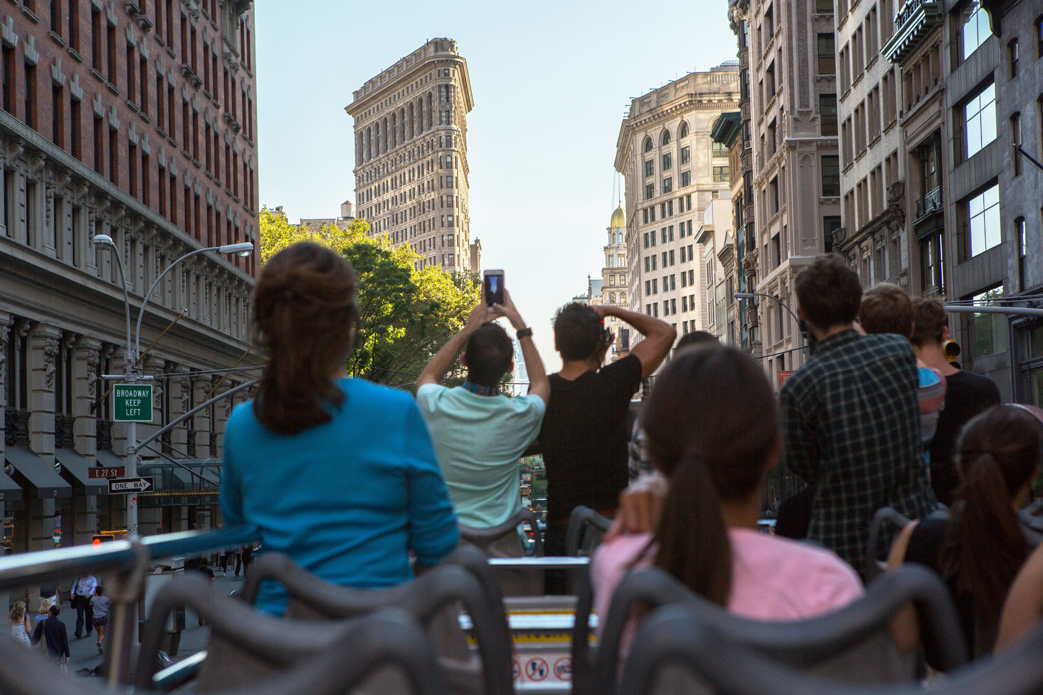 Nueva York superó las proyecciones de turismo en 2025 y generó un impacto económico de 84.700 millones de dólares