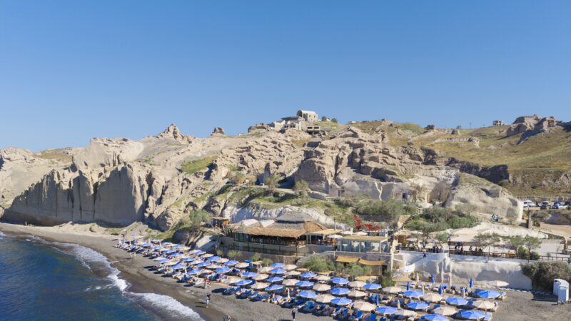 Royal Caribbean inaugura Royal Beach Club Santorini