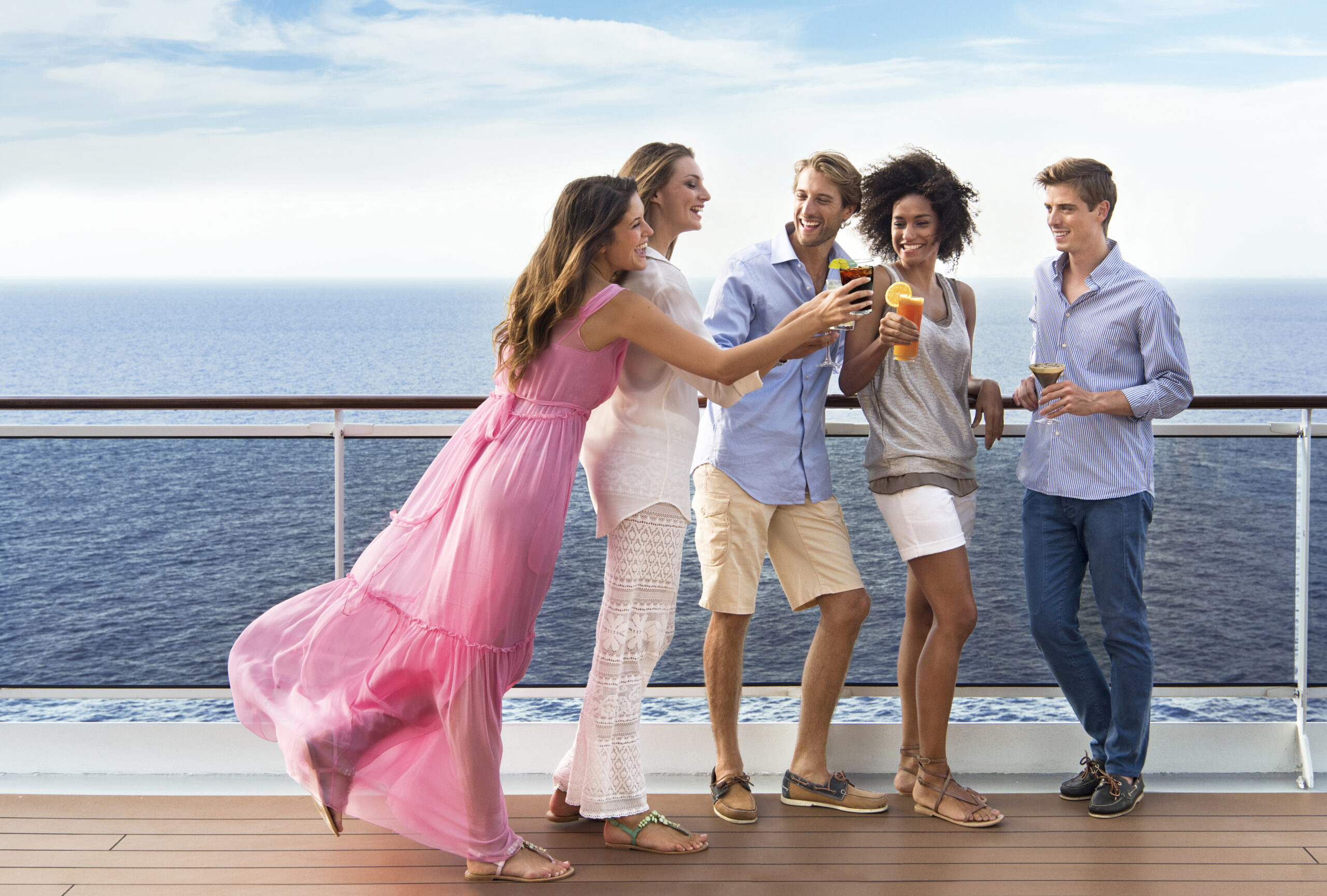 Las vacaciones ya no esperan pareja: crece la tendencia de quienes deciden viajar solos