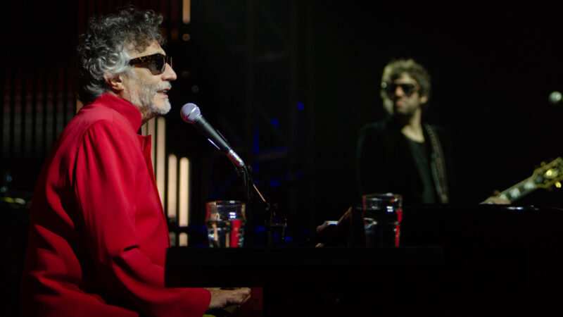 Fito Páez le puso magia al cierre de un inolvidable Poncho 2026