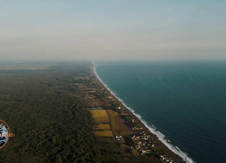 Guatemala, El Paredón y Monterrico